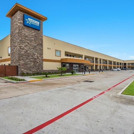 Americas Best Value Inn & Suites Houston At Hwy 6 エクステリア 写真