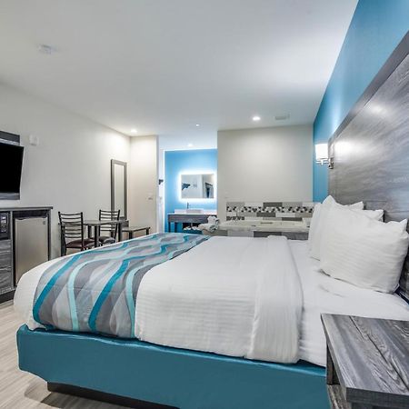 Americas Best Value Inn & Suites Houston At Hwy 6 エクステリア 写真