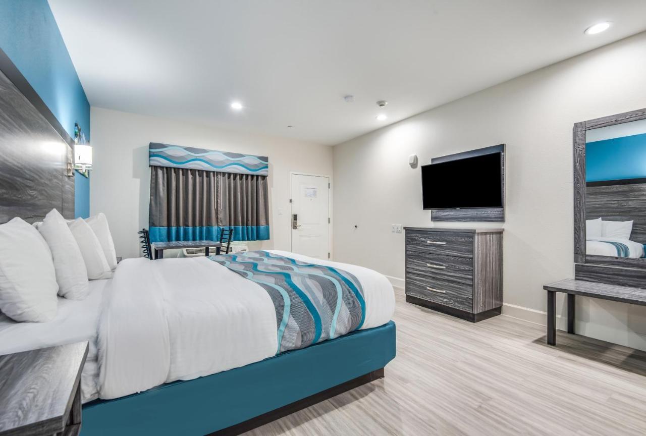 Americas Best Value Inn & Suites Houston At Hwy 6 エクステリア 写真